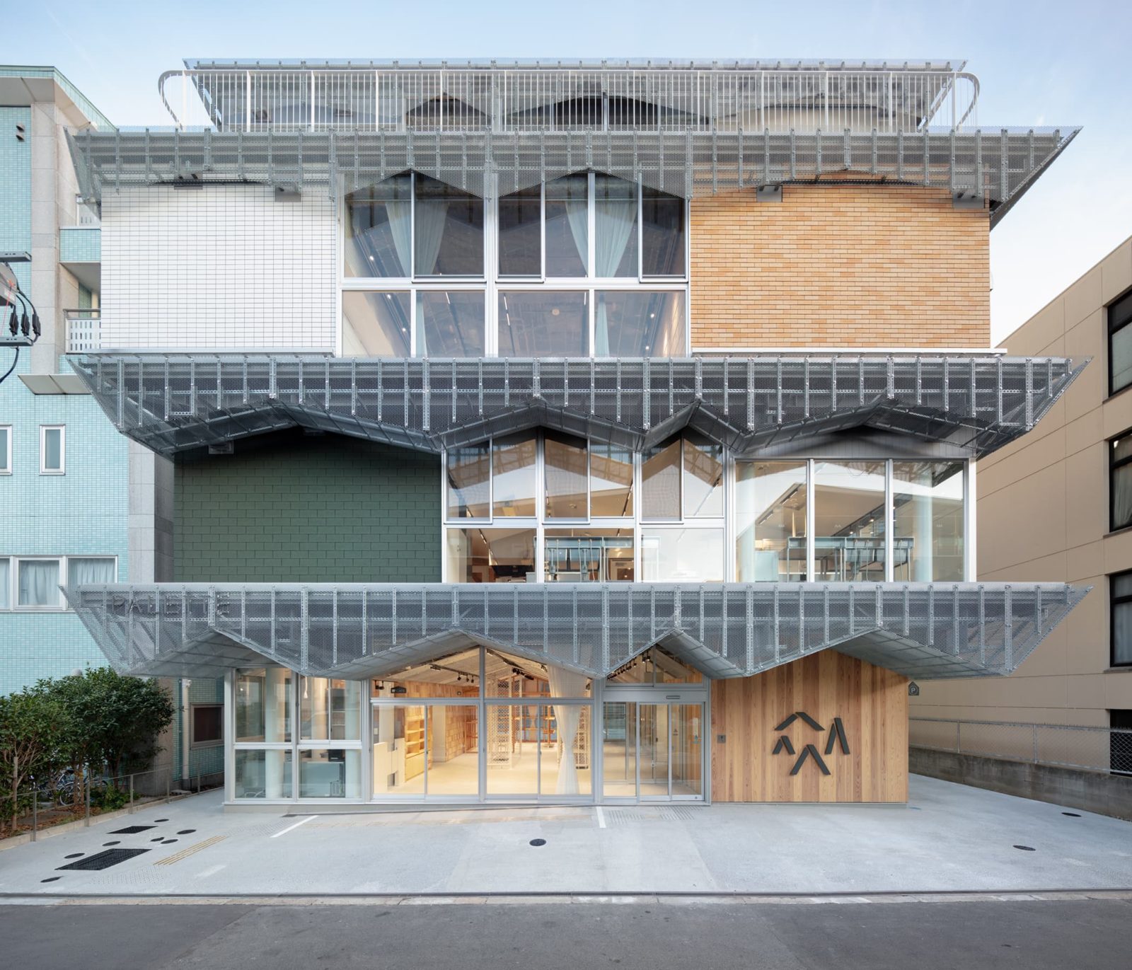 PALETTE Workspace / 淀川区就労支援施設 PALETTE / 坂東幸輔建築設計