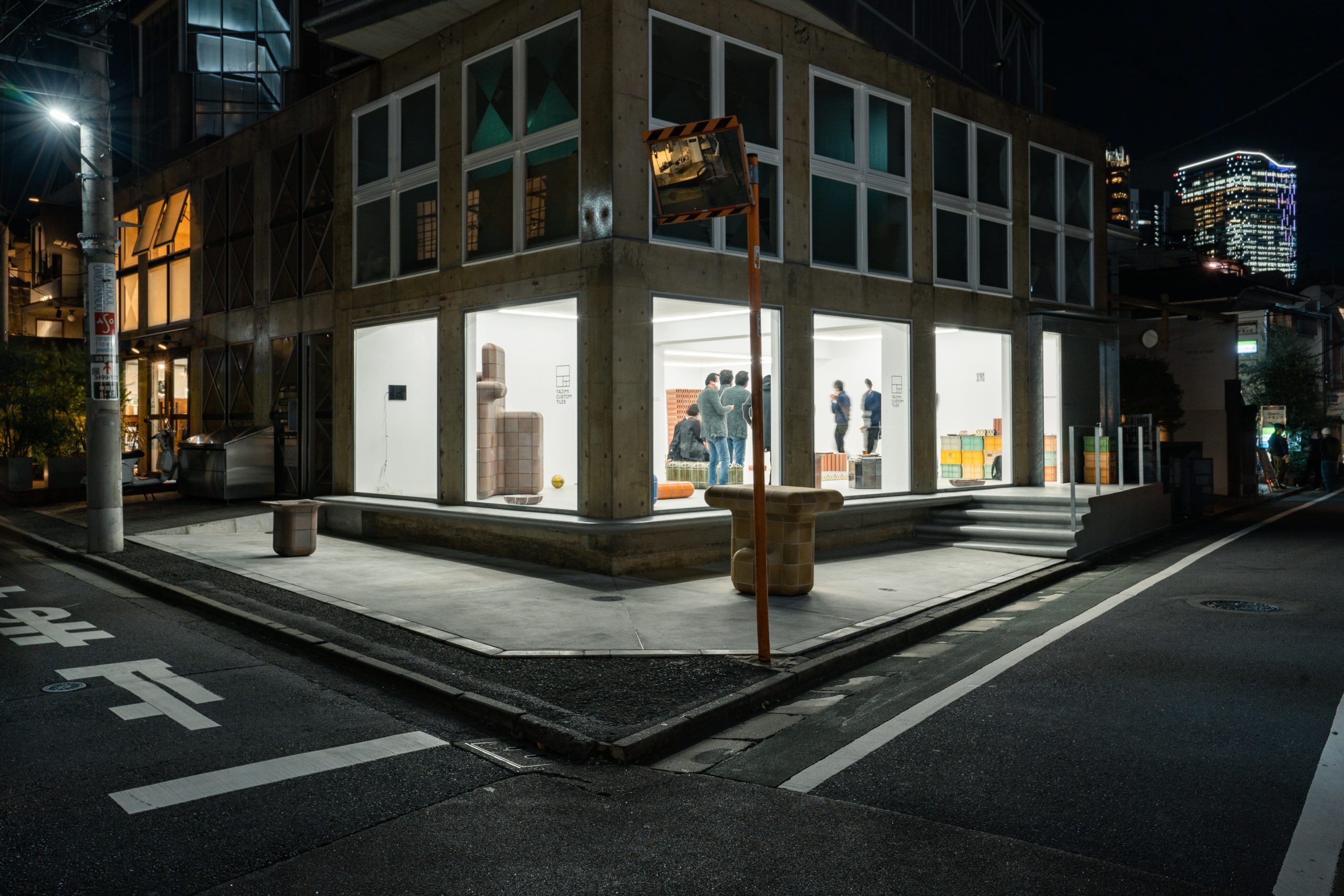 専用です。新品　yukiemon タイル4枚セット ② 多治見のタイルブランド「TAJIMI CUSTOM TILES」 ブルレック兄弟による